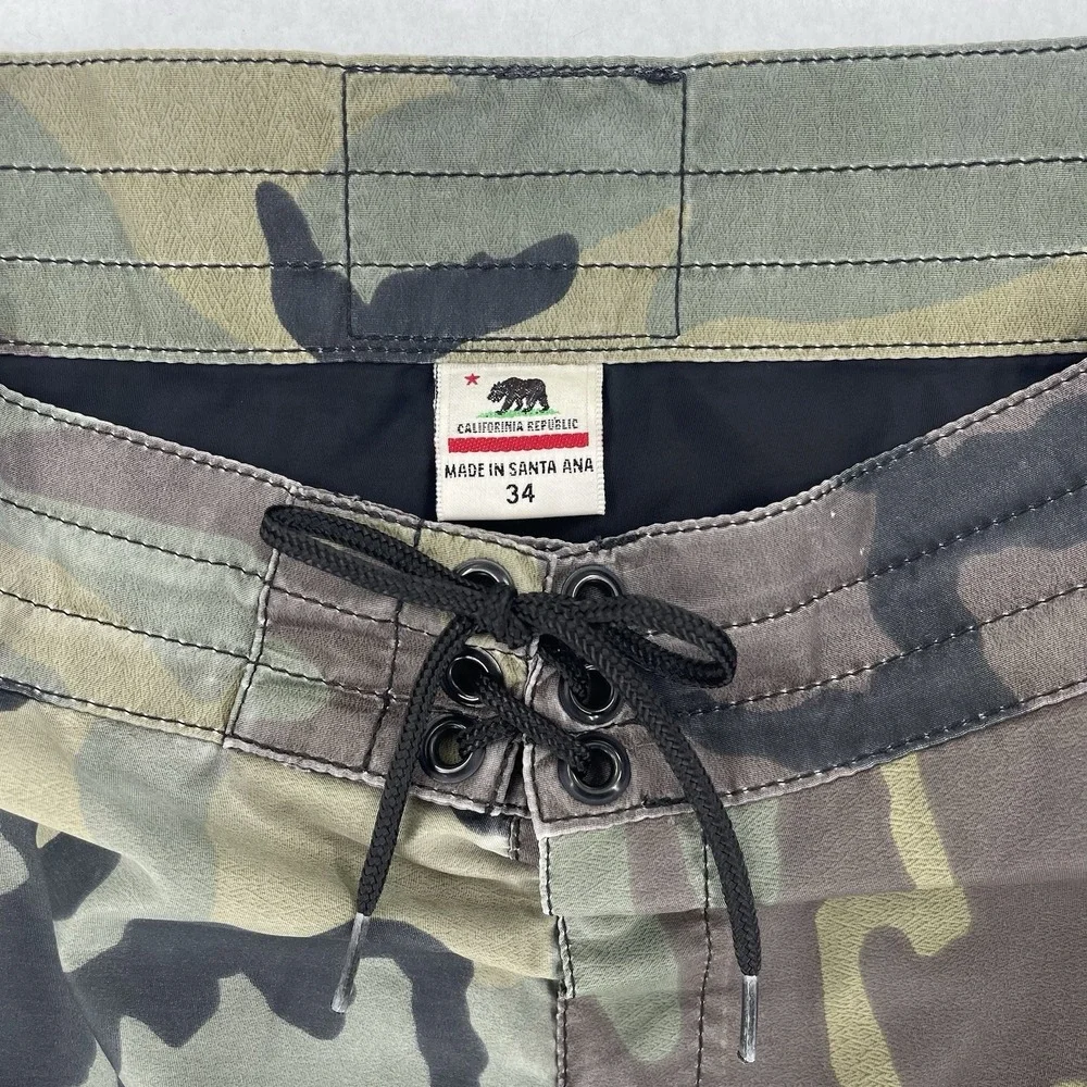 Birdwell Beach Britches Board Shorts Mens 34 Camo Texas Nylon Surf Swim Trunks